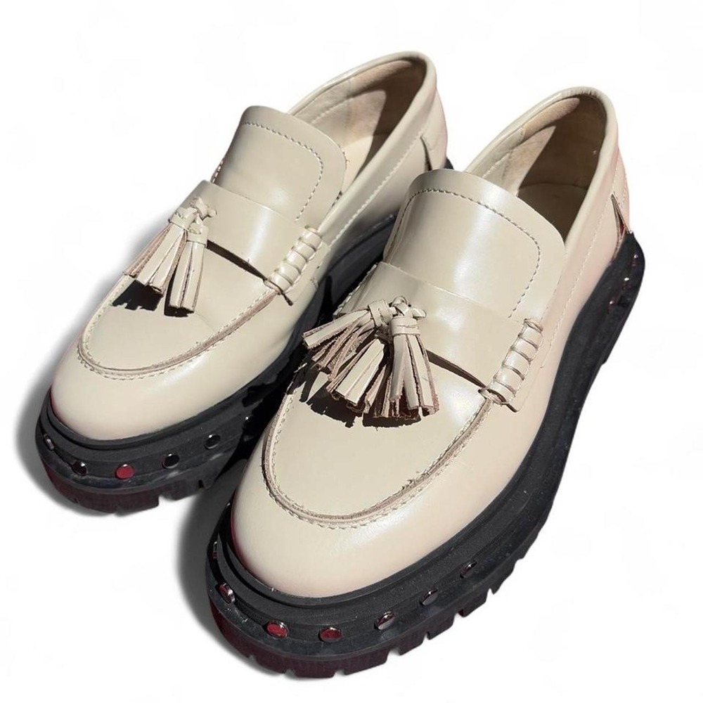 Free People Teagan leather studded loafers. Size 6